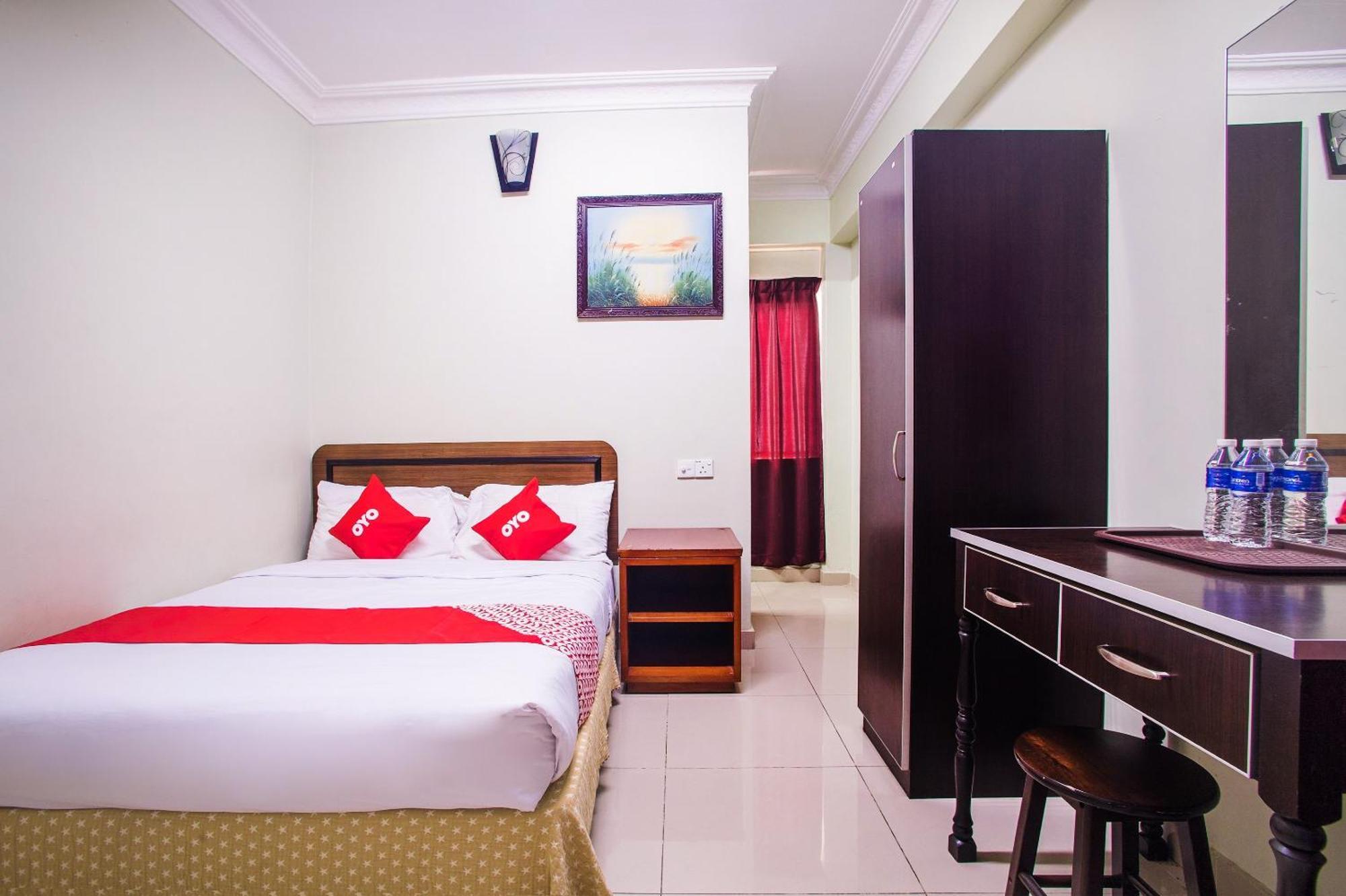 OYO 89363 Casavilla Hotel Batu Caves Esterno foto